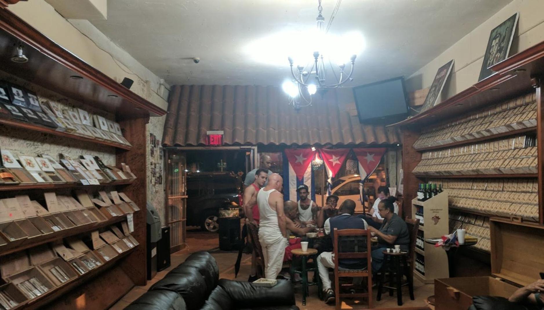 B1 Best Value On Private Bedroom With Private Bathroom In Little Havana, Miami Buitenkant foto